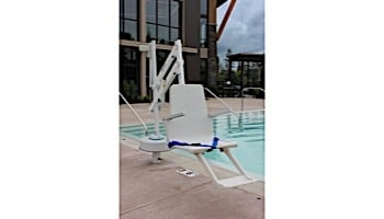 SR Smith Splash! 300 Standard ADA Compliant Pool Lift | 300-3000 300-3000N