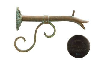 Black Oak Foundry Small Courtyard Spout with Small Nikila | Antique Pewter Finish | S7580-AP | S7585-AP