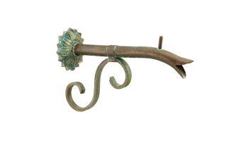 Black Oak Foundry Small Courtyard Spout with Small Nikila | Antique Pewter Finish | S7580-AP | S7585-AP