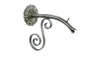 Black Oak Foundry Large Courtyard Spout with Versailles | Antique Pewter Finish | S7685-AP | S7690-AP