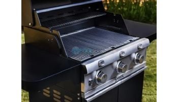 SABER Deluxe 3-Burner Stainless Steel Free Standing Propane Gas Grill | R50CC0617