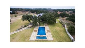 C.L. Industries SunStone Quartz Stain-Resistant Pool Finish | 80 Lb. | Blue Quartz | SSBQO SSBLQTZ