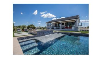 C.L. Industries CrystalStones Natural Pebble Pool Finish | 80 Lb. | Onyx Pearl | CSOPO CSONXPRL