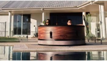 MSpa Frame Series Duet Inflatable Round Bubble Spa | Luxury Wood-Like Finish | 6-Person | F-DU063W