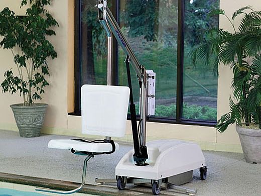 Spectrum Aquatics Portable Freedom Pool Lift | 42618
