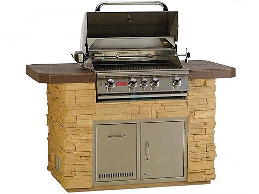 Bull Outdoor Products Master Q Island in Rock or Brick | 31005