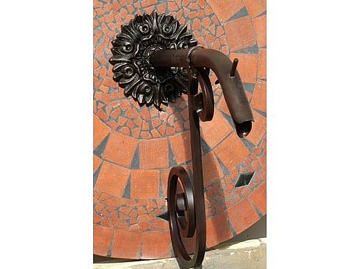 Black Oak Foundry Courtyard Spout - Large with Versailles | Brushed Nickel | S7685-BrushedNickel