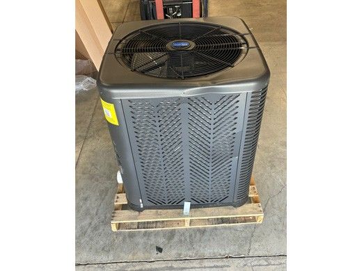 ***SCRATCH AND DENT*** Raypak Crosswind V Vertical Discharge Deluxe Heat and Cool Pump | 85,000 BTU | 6 Turn Titanium Heat Exchanger | Digital Controls | TWPH-8550EHC10 | TWPH-8550EHC11 | TWPH-8550EHC08